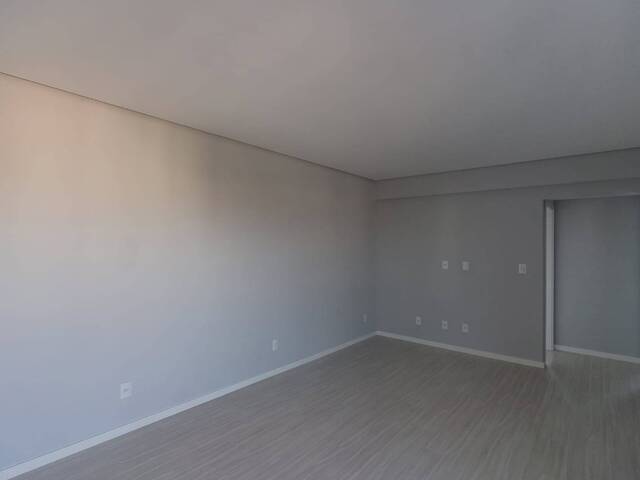 Apartamento para Venda em Cascavel - 5