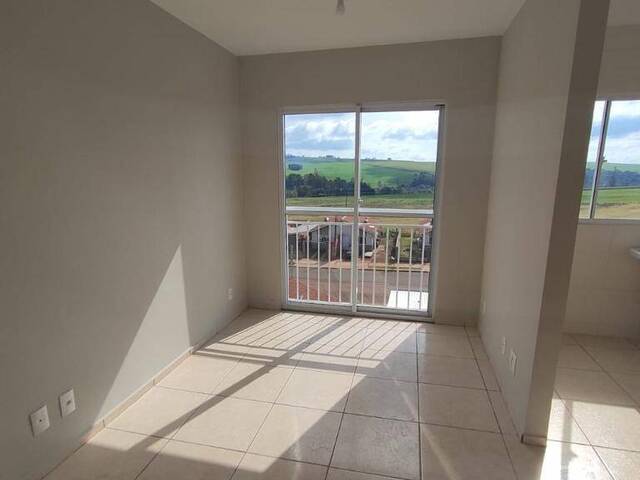 #103 - Apartamento para Venda em Cascavel - PR - 2
