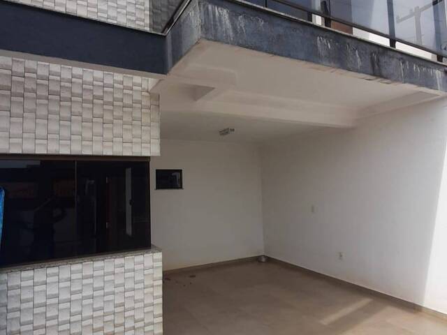 #107 - Sobrado para Venda em Cascavel - PR - 1