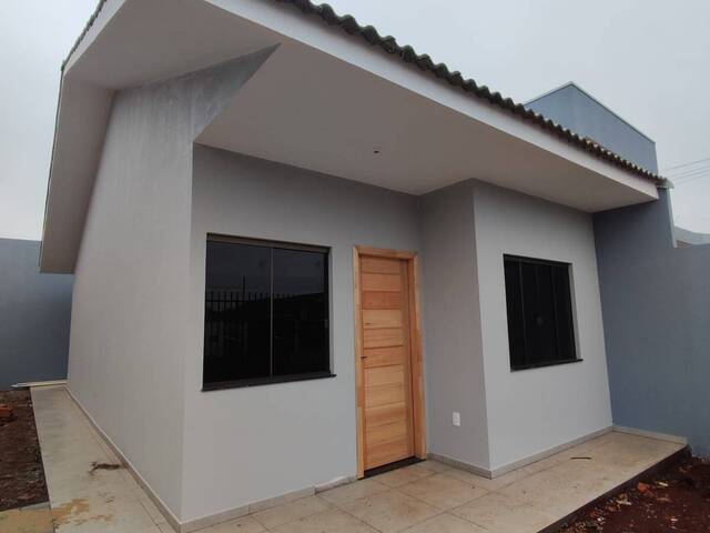 #115 - Casa para Venda em Cascavel - PR