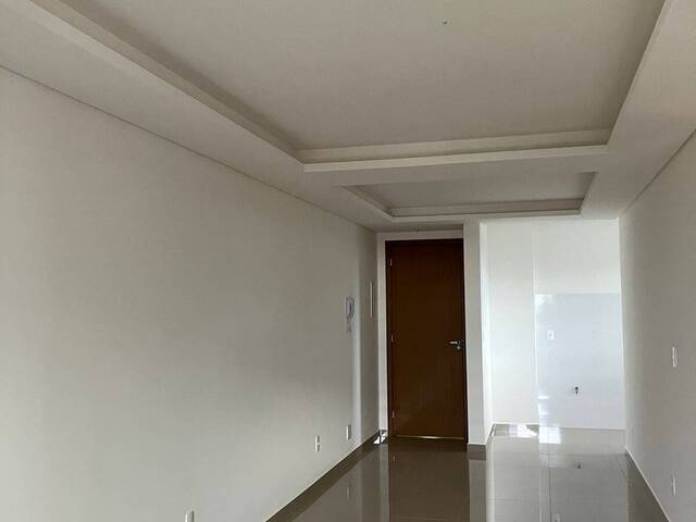 Apartamento para Venda em Cascavel - 2