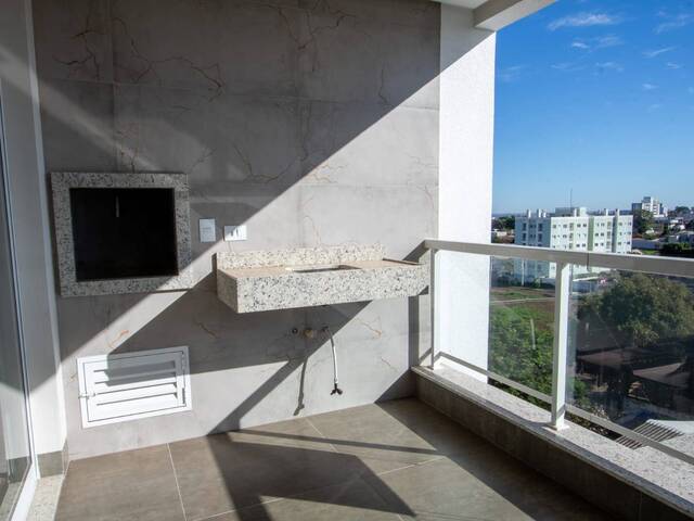 #129 - Apartamento para Venda em Cascavel - PR - 2