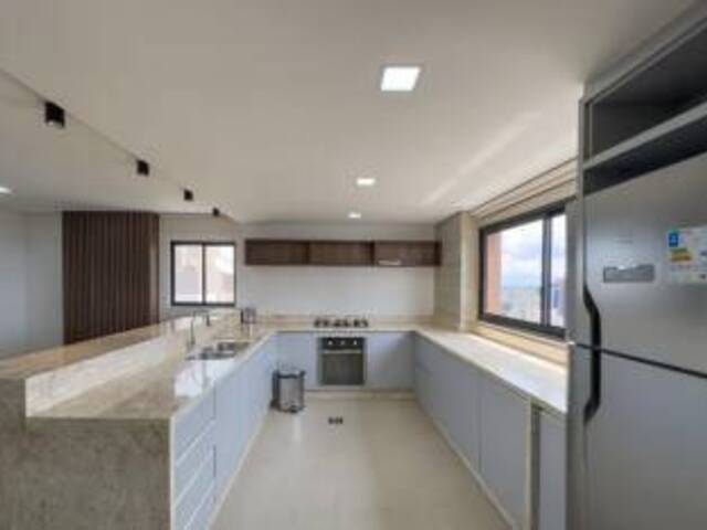 #143 - Apartamento para Venda em Cascavel - PR - 3