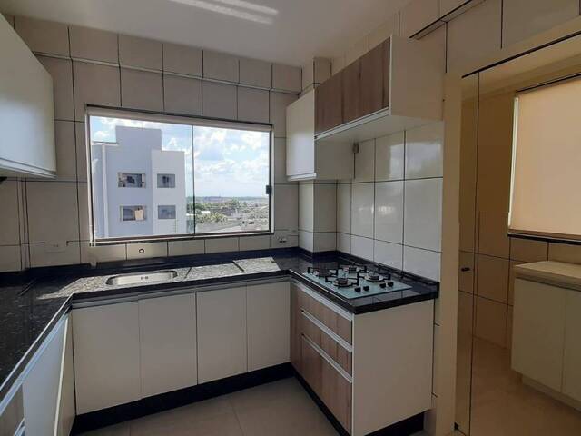 #39 - Apartamento para Venda em Cascavel - PR
