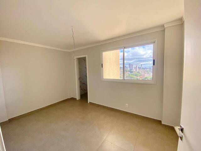 Apartamento para Venda em Cascavel - 5