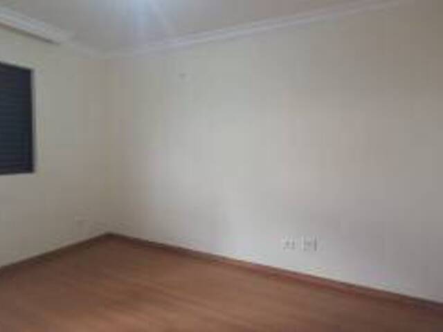 #283 - Apartamento para Venda em Cascavel - PR - 3
