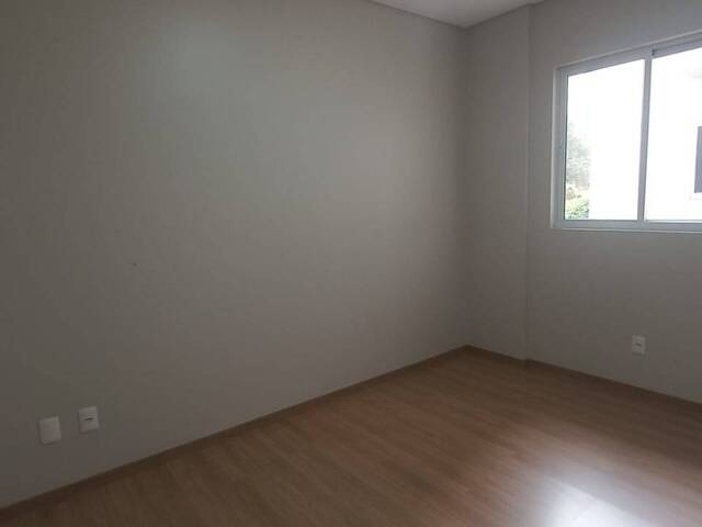 Apartamento para Venda em Cascavel - 4