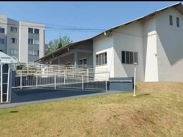 #293 - Apartamento para Venda em Cascavel - PR - 3
