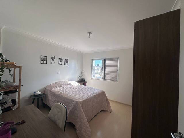 #297 - Apartamento para Venda em Cascavel - PR - 1