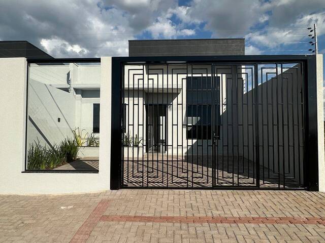 #301 - Casa para Venda em Cascavel - PR - 1