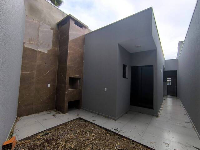 #239 - Casa para Venda em Cascavel - PR