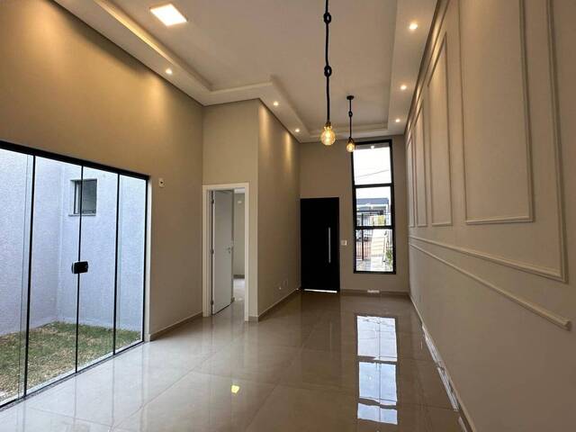 Casa para Venda em Cascavel - 3