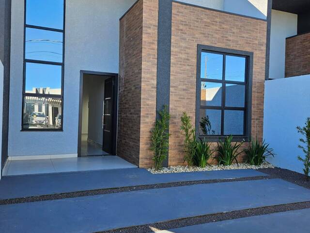 #311 - Casa para Venda em Cascavel - PR - 2