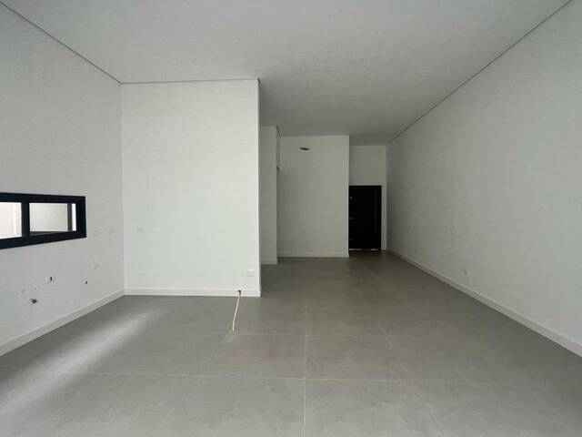 #325 - Casa para Venda em Cascavel - PR - 2