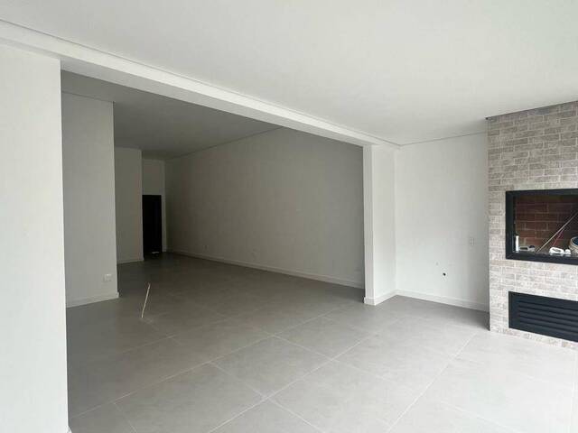 #325 - Casa para Venda em Cascavel - PR - 3