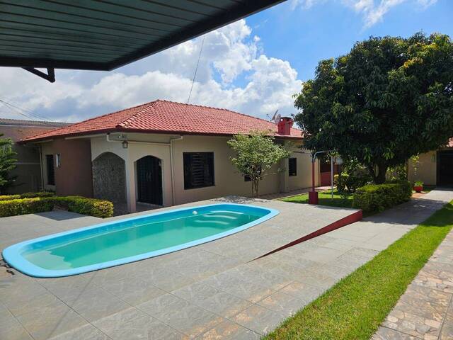 #238 - Casa para Venda em Cascavel - PR - 2