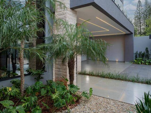 #326 - Sobrado para Venda em Cascavel - PR - 2