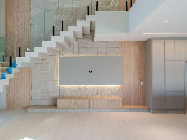 Sobrado para Venda em Cascavel - 5