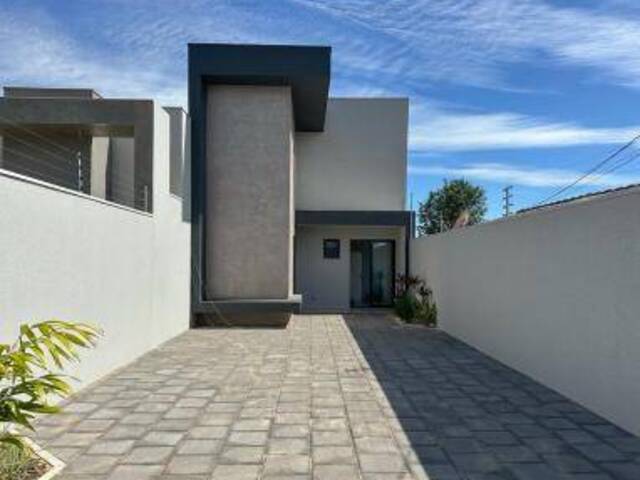 #327 - Sobrado para Venda em Cascavel - PR - 1