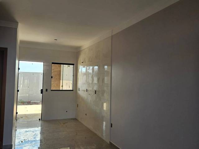 #240 - Casa para Venda em Cascavel - PR