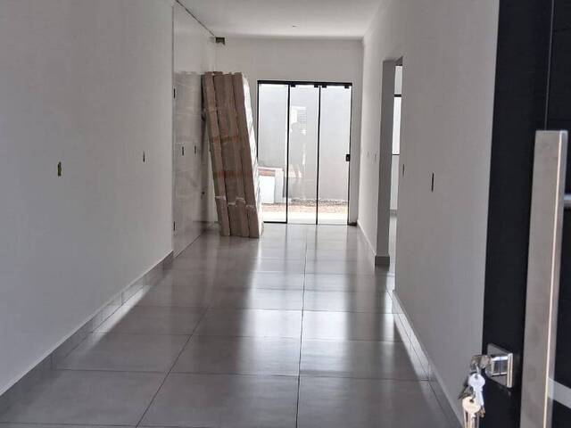 #346 - Casa para Venda em Cascavel - PR - 2