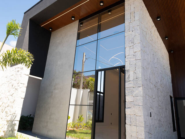 #345 - Casa para Venda em Cascavel - PR - 2