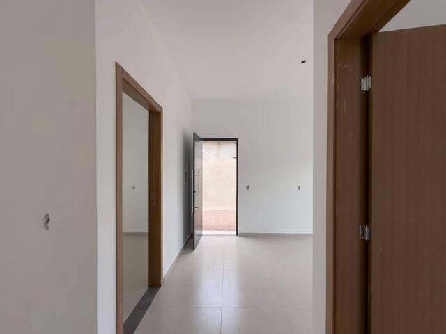 #350 - Casa para Venda em Cascavel - PR - 3