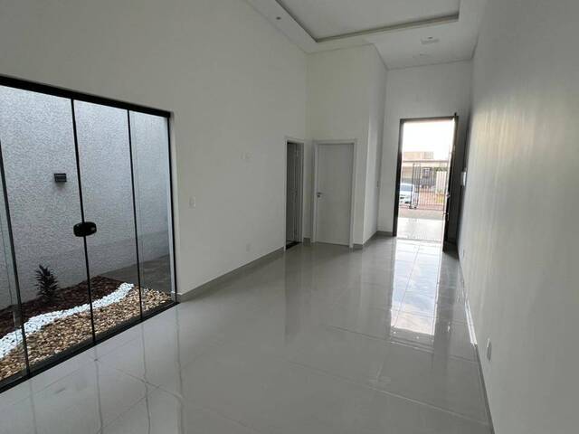 Casa para Venda em Cascavel - 3