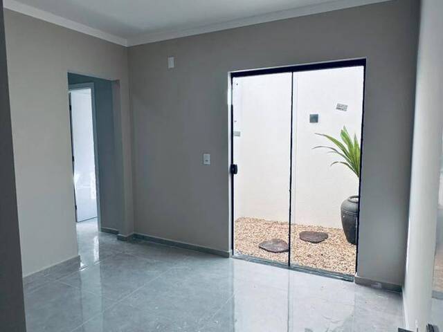 #368 - Casa para Venda em Cascavel - PR - 2