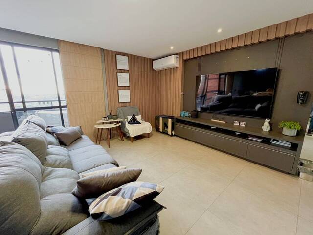 #390 - Apartamento para Venda em Cascavel - PR - 2