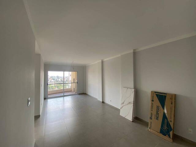 Apartamento para Venda em Cascavel - 5